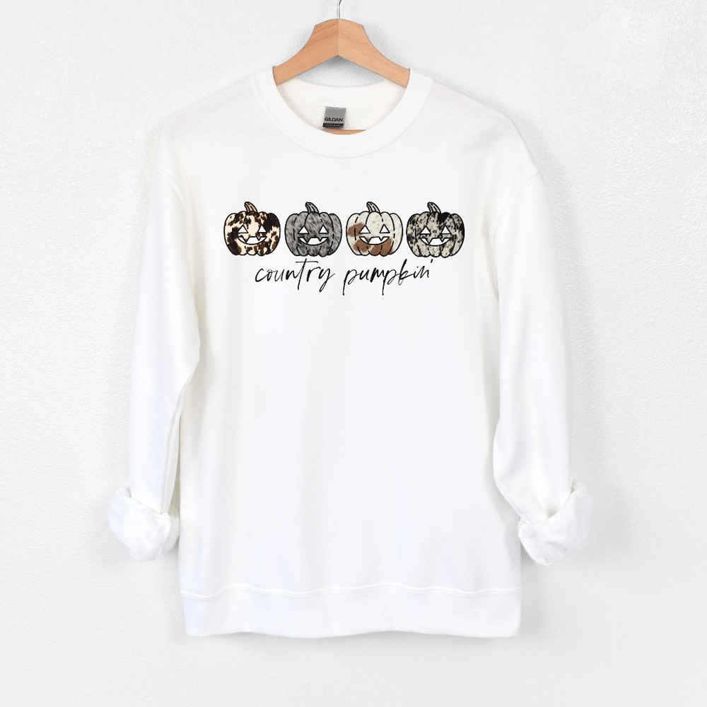 White crewneck sweatshirt fall country pumpkin tee